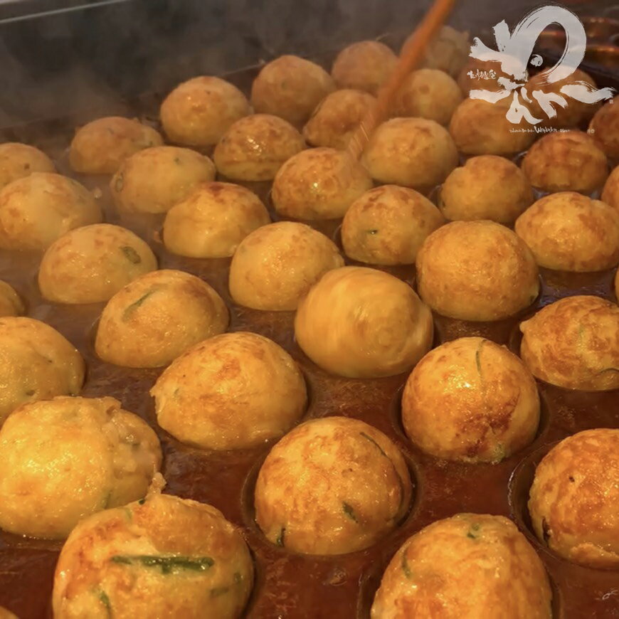 職人の技、ひとつひとつ手焼きの【わなか特製冷凍たこ焼30個入りオリジナルソース付】
