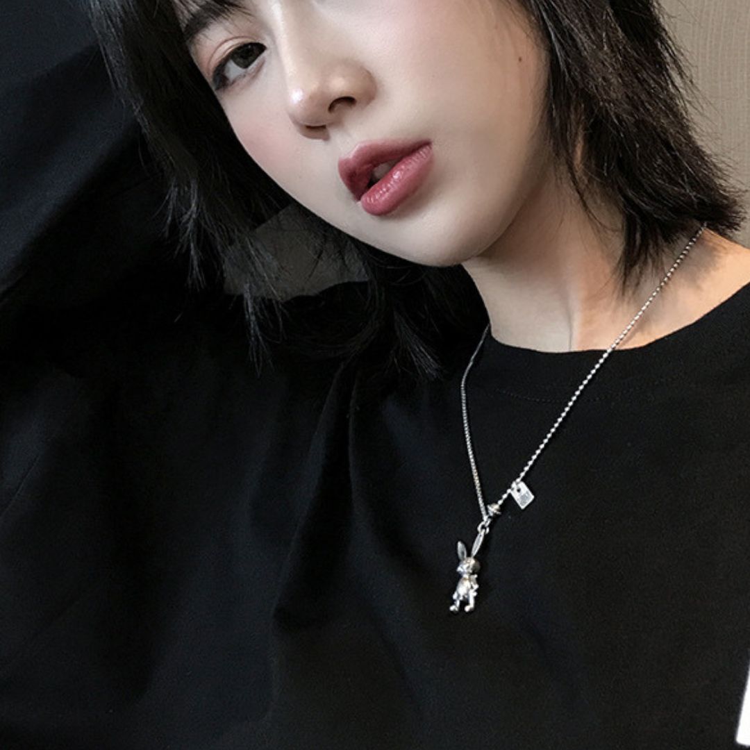 楽天市場】ロングネックレス レディース(カラーシルバー 楽天市場】ロングネックレス レディース(カラーシルバー
