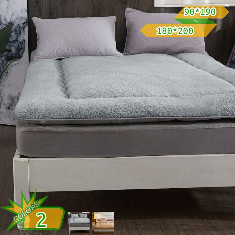 メイン素材：ポリエステルサイズ：敷きパッド単品：90*190cm 120*200cm 150*200cm 180*200cm。厚さ：約5cm（圧縮して梱包するので、1-2cmの誤差が生じる場合がある）【あったか防寒】表面ふわふわなボアフリース素材で、触ると柔らかくて暖かい。中綿素材を使用し、熱を逃がさない。寝ている間に身体から出る湿気や汗を吸収し、発熱する素材を使用。暖かくて気持ちよく眠れる。【多機能】かわいい ゆったり、まったり。 ごろごろする日も、テレビを観る日も、本を読む日もずっと一緒。 ふわふわ気持ちいいのと、さらさら気持ちいいのと、どっちも楽しめる優秀マット。【静電気防止】静電気防止加工をしているので。静電気の発生を抑制できます。静電気に夜バチバチ感を軽く減少させます。毛玉ができにくいアンチピリング加工を施したフリースなので、毛玉ができにくく、肌触りの良さが長続きします。【崩れにくい】丁寧なキルティング加工、片寄を防ぐ中綿外れない。ほつれにくい縫製で、型崩れや偏りを防ぐとても画期的な仕立て方法です。寒さ対策 肌ざわりのひみつ 極細マイクロファイバーを高密度で編み上げた生地のカバーは布団に入った瞬間ヒャッと感がなく、 入った瞬間からすぐに暖かさを感じる事できます。ぬくぬくの暖かさで、寒い時期には欠かせないアイテムです。 静電気防止 冬場の乾燥した時期にパチパチと不快な静電気を抑えため静電気防止加工を施しました。静電気体質の方でもご安心してお使いいただけます。 使い方さまざま ごろ寝してお昼寝やリラックスタイムにこたつ、ソファのクッションとしてアウトドアレジャーや車中泊に ペット用のクッションなどにも ご注意ください ●素材の特性上、使用時に毛玉(ピリング)が生じる場合があります。 ●サイズは測る方法と素材の特性上、若干の誤差が生じる場合があります。 ●素材の特性上、乾燥機を使用すると縮む可能性があります。 ●洗濯後は形を整えて自然乾燥を行ってください。 ●写真の色合いは見る設備や撮る環境・光加減より、実商品と多少の差が生じる可能性もありますので、あらかじめご了承ください。 ●商品は圧縮された状態で梱包されています。使用前に一度風通しの良いところで陰干しし、軽く振ってください。本ページに記載されている用語は検索参考用であり、商品の詳細は正式敷きパッド ポケット 合成繊維 羽毛 ダウン 面ファスナー ファスナー プルオン 防水 耐水性能なし 耐水 リバーシブル 低反発 吸湿 抗菌 洗濯可 涼感 ひんやり 発熱 防ダニ 防臭ベッドパッド 消臭 防汚 マイクロファイバー 暖かい 新生活 車中泊 寝具 旅行用 客用 子ども 節電 省エネ 節約 夏物 寝具 ひんやりマット 冷感 夏用 ひんやり敷きパッド 快適 さらさらベッドパッド シングル セミダブル ダブル クイーン 冷感 キングサイズ セミシングル 綿 オールシーズン 綿100 薄手 リネン 麻 秋 春 春秋 春夏秋冬 静電気防止加工 洗える 四隅ゴム付きあったか ベッドパッド 敷布団 静電気防止 高反発 キルティング 発散性 防縮加工 通気性 軽量 防水 抗菌 洗える ポータブル 速乾性 リバーシブル 防ダニ性 フラットシーツ