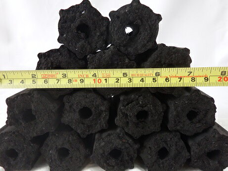 送料無料 オガ炭 10kg(5kg x 2袋) キャンプ バーベキュー オガライト オガ備長炭 マングローブ炭 炭 防災用 燃料 BBQ 節電 暖房 薪ストーブ 焚き火 焼き芋 牡蠣 炭火焼き通販格安セール情報 楽天 通販