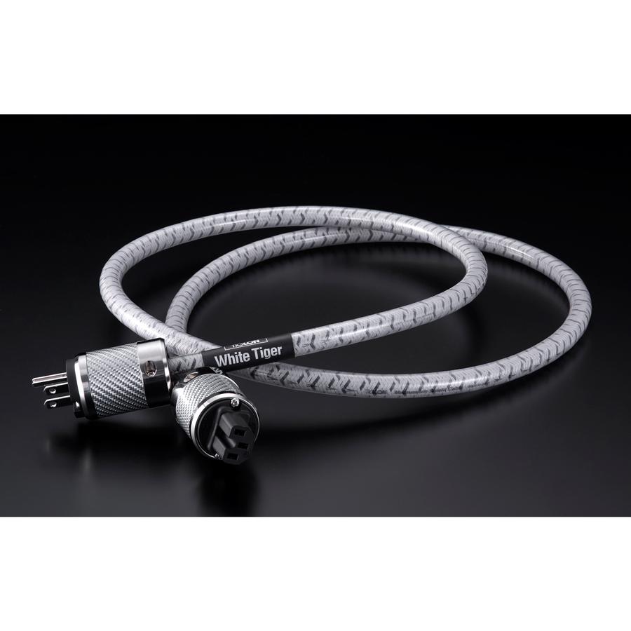 TIGLON社15年間の結晶となるフラッグシップ電源ケーブル 商品説明 外部からのノイズを遮蔽する世界特許技術「マグネシウムシールド」と、安定したエネルギー伝送を実現する特許申請中の新技術「Photon Technology」、バーンインの最新技術「HSE exclusive」、複合共振を抑制する「D RENシース」4つの独自技術を全て搭載。 【仕様】プラグ：フルテック社製 FI-50 NCF（R）シリアルナンバー付き