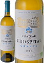 ワイン名Chateau de l'Hospital Blancワイン種別白ブドウ品種ソーヴィニヨン・ブラン　セミヨン　生産者シャトー・ド・ロスピタル生産地などボルドー　グラーヴ原産地呼称AOCグラーヴその他備考高級ボルドー・ブランとして名を馳せるグラーヴ地区でも、さらなる銘醸地ぺサック・レオニャンにほど近い、北部の好立地に位置するシャトー・ド・ロスピタル。グラーヴでは珍しくオーガニックのAB認証を取得しています。 全体的にオーガニックワインらしい柔らかさを持ちつつも、爽やかさやミネラル感、きれいな酸味があり、樽由来のアーモンドのニュアンスとのバランスがよく、ボリューム感のある1本です。2〜3時間前に抜栓し、あまり冷やさずにお召し上がりください。香りが開き、ボリューム感も出ることから、抜栓後翌日に飲んでもいいかもしれません。 珍しい認証済オーガニック！グラーヴらしいボリューム感をお楽しみください！