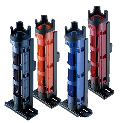 ■サイズ:50×54×283mm(台座幅100mm) ■素材:スタンド本体、カバー、フットレスト:ポリカーボネート樹脂 ・キャップ:エラストマ―樹脂 ・アタッチメント:POM樹脂 ■カラー:クリアレッド×ブラック ・クリアブルー×ブラック ・クリアブラック×ブラック ・クリアオレンジ×ブラック ・クリア×ブラック ■備考スタンド穴径35mm HG バケットマウスシリーズやVW-2070・VW-2055・VS-7070・VS-7055、 サイドポケットBM-120対応ロッドスタンド。 スタンド本体をワンタッチで装着できるよう、フック形状のワンタッチ ユニットを採用することで、脱着が手軽に行えます。 スタンドの長さを3段階に調節することができるので、あらゆるフィッシ ングシーンに対応可能。現場の声をフィードバックし、より実践的に鍛 え上げたロッドスタンドです。