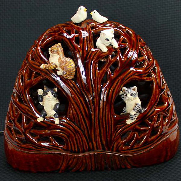 すみ田理恵作猫のランプ猫の焼き物た...