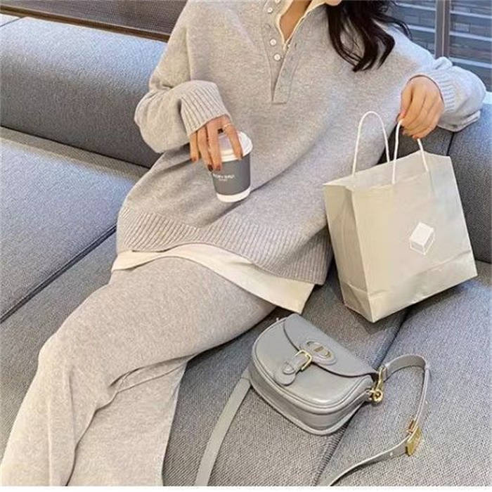 レイヤード風 セットアップ ニットセットアップ レディース パンツスーツ 2点セッ...