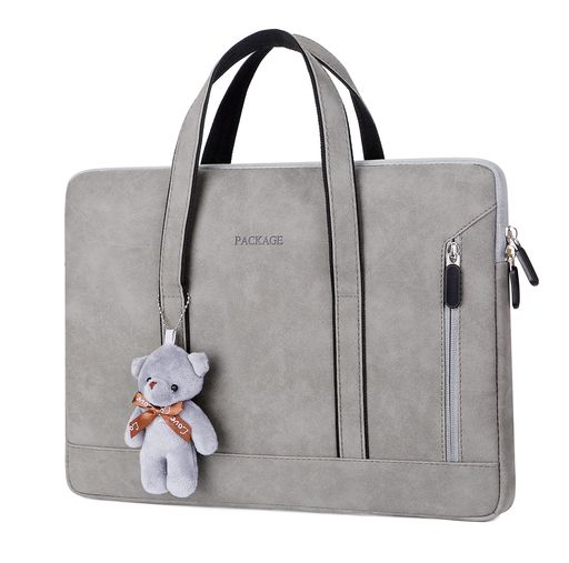 【サイズ】13~13.3インチ:外寸 約:35*26*3cm、内寸 約:33.5*24.5*2.5cm。 14~14.6インチ:外寸 約:36*27*3cm、内寸 約:34.5*25.5*2.5cm。 15~15.6インチ:外寸 約:40*28*3cm、内寸 約:38.5*26.5*2.5cm。 ※必ずお使いの機器と当ケースの収納寸法をご確認の上お買い求めください。 【保護力抜群】パソコンケース表面は撥水性に優れ、耐久性と高級感のあるフェイクレザーを使用PU、雨の日も安心です。内部の繊細な綿毛のデザイン、360° 全面保護、クッション性能、衝撃吸収、圧縮により、コンピューターをよりよく保護できます。 【軽量で便利】取っ手が付いて持ち運び に 便利 な ノート PCバッグ 。軽量素材を採用して、シンプルでスリムなデ ザイン がどんな スタイル にもピッタリ。通学、通勤、出張、家、オフィスなど様々な場合でも使用できる。 【サイドポケット付きで収納力抜群】これは、マウス、充電器、USBケーブル、メモ帳などの周辺機器やアクセサリを収納できるPCバッグです。手提げ部分を収納してインナーバッグに変身することもできます。