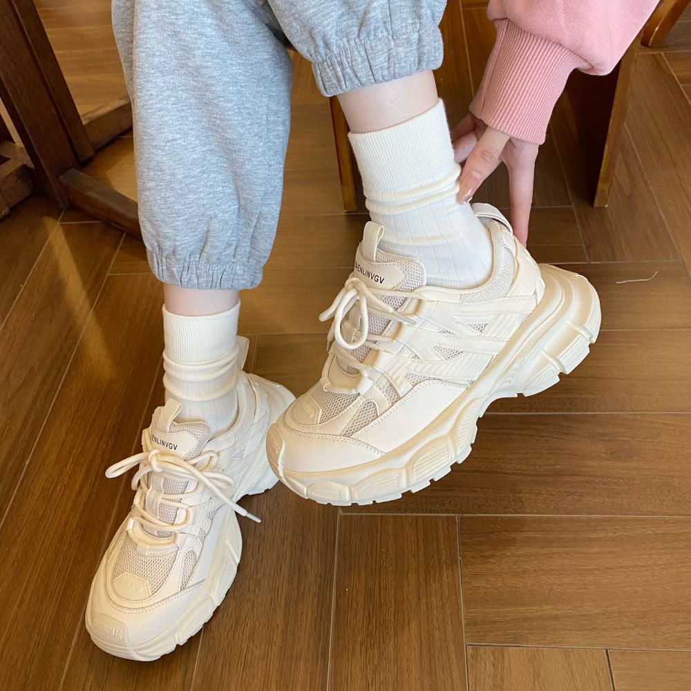 靴下 レディース秋の縦縞デザイン万能細いトリム脚