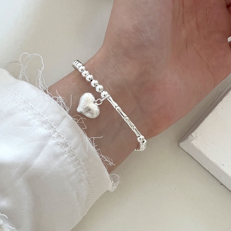 ブレスレットスターリングシルバーブレスレット女シンプルさハートブレスレット韓国語版ハンドオーナメント