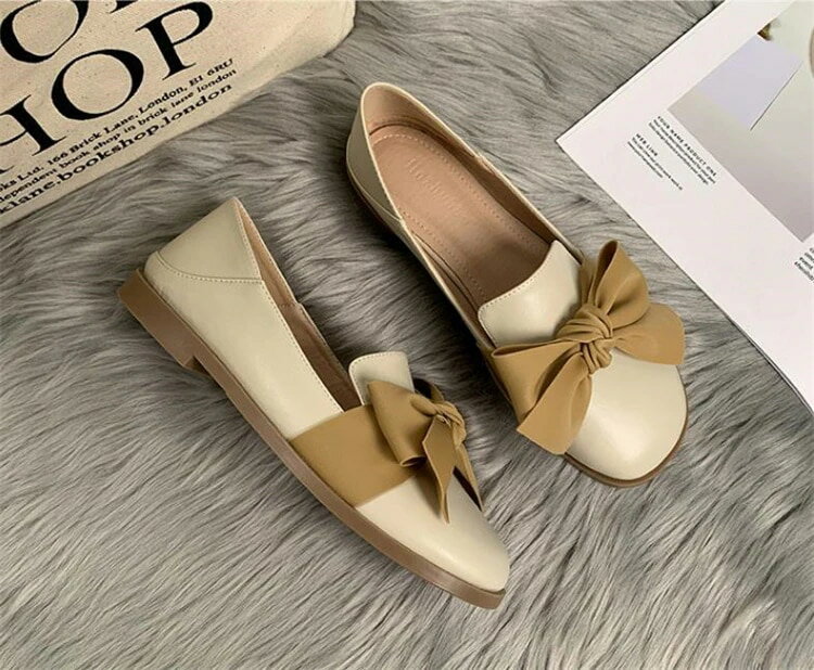 フラットシューズ、サイズ23、シングルシューズ、浅履きシューズ、レディースシューズ、ローファー、小..