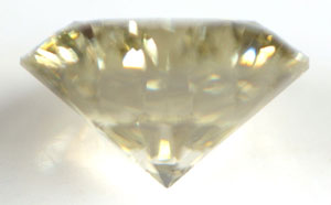 天然カメレオンダイヤモンド ルース(裸石) 0.111ct, Light Grayish Greenish Yellow　ライト・グレイッシュ・グリーニッシュ・イエロー, I-1, ラウンド・ブリリアント・カット 【中央宝石研究所ソーティング袋付】【 送料無料 】