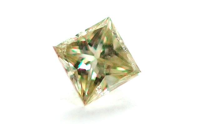 イエローダイヤモンド ルース 0.046ct, Light Grayish Green Yellow(ライト・グレーイッシュ・グリーン・イエロー), SI-2, プリンセス・カット【燐光性があるかも】【りん光・リン光】 【送料無料】