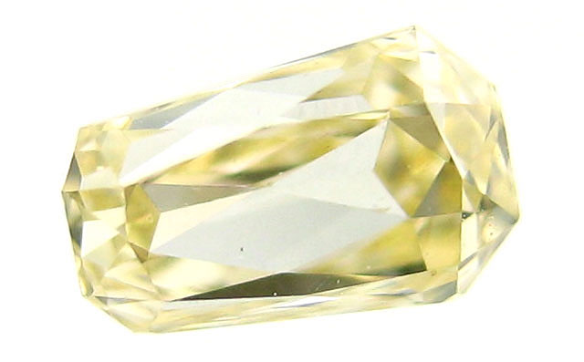 天然イエローダイヤモンド ルース(裸石) 0.244ct, Fancy Light Yellow (ファンシー・ライト・イエロー), SI-1, オクタゴナル・モディファイド・ブリリアント・カット 【 中央宝石研究所ソーティング袋付 】 【 送料無料 】