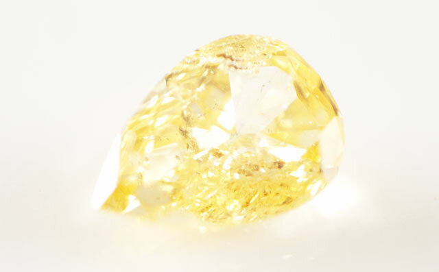 天然イエローダイヤモンド ルース(裸石) 0.084ct 【 蛍光性イエロー 】 【 中央宝石研究所ソーティング袋付 】 【 送料無料 】