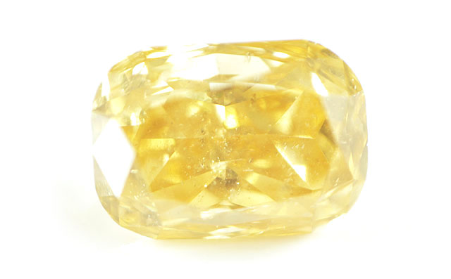 【クッションカット】 天然イエローダイヤモンド ルース 0.178ct【蛍光性はミディアム・オレンジ】 【中央宝石研究所ソーティング袋付】 【送料無料】