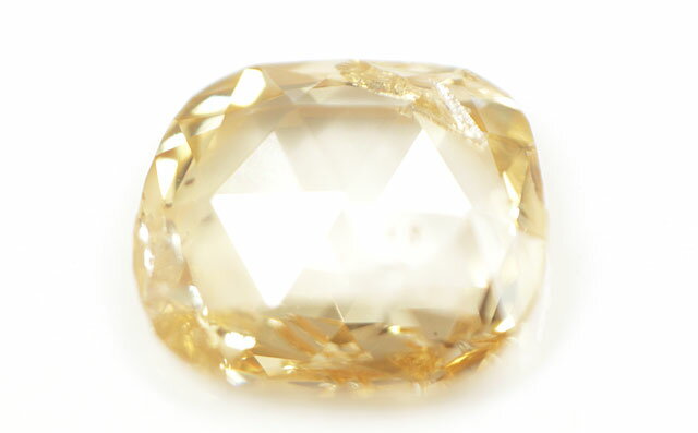 【クッション・ローズ・カット】 天然イエローダイヤモンド ルース 0.112ct,I-1【蛍光性はストロング・イエロー】 【中央宝石研究所ソーティング袋付】 【送料無料】