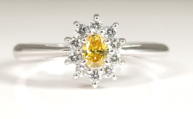 天然イエローダイヤモンド ルース(裸石) 0.128ct,SI-2,Fancy Vivid Yellow(ファンシー・ビビッド・イエロー)【 AGTジェムラボラトリーソーティング袋付 】 【 送料無料 】