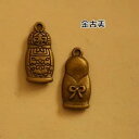 【ハンドメイドパーツ】素材アンティーク風・メタルチャーム・デコ・金古美・マトリョーシカ【r130】