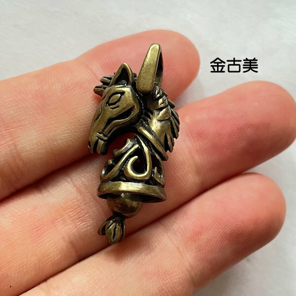 【ハンドメイドパーツ】素材アンティーク風・メタルチャーム・デコ・金古美・馬【p2204】