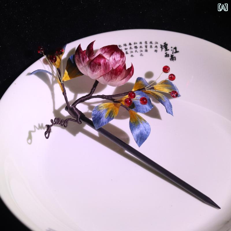 ヘアアクセサリー レディース 花柄 髪飾り シルク 新中式 レトロ 和風 ヘッドドレス 結婚式 パーティー 写真撮影用 かんざし