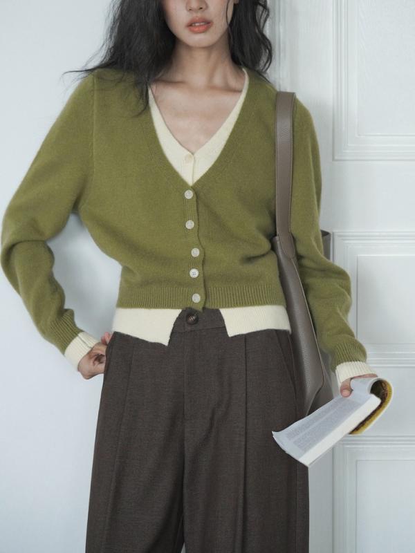 ニットカーディガン レディース 秋冬 Vネック 長袖 付け襟風 重ね着風 無地 普段使い 通勤着 50代 60代 緑 グリーン系