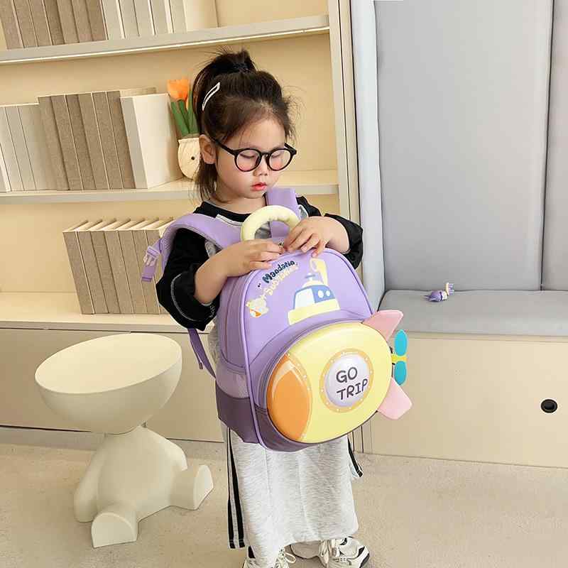 リュックサック キッズ 子供 男の子 女の子 幼稚園 バッグ 3D ハードシェル カートン 通学 遠足 かわい..