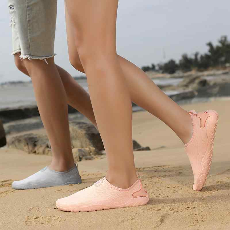 楽天Tanzanシューズ メンズ レディース 溯渓シューズ アウトドア 登山靴 スポーツ 運動靴 トレーニング フィットネス ジム 海 川 釣り 陸上 ランニング ウォーキング ジョギング スリッポン ローカット 滑り止め 通気性 クッション性 衝撃吸収 黒 白 灰色