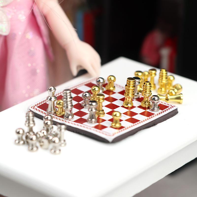 ドールハウス ミニチュア 食玩 アクセサリー 兵士 シーン ミニ モデル チェス