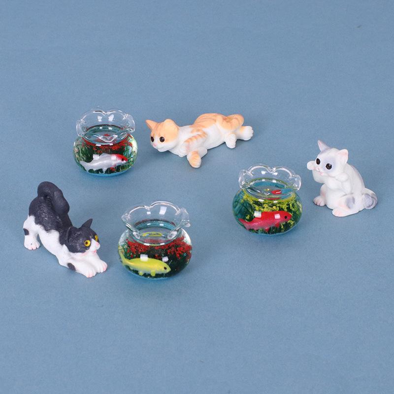 ドールハウス ミニチュア 猫と金魚鉢の置物 レジン製 癒やし ジオラマ パーツ デコレーション