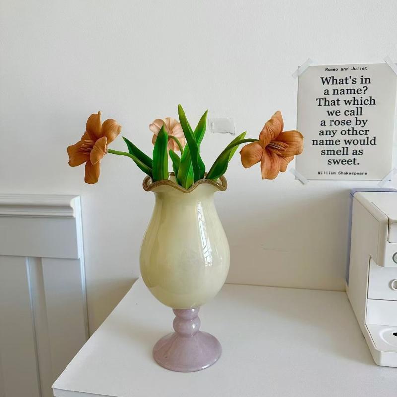 花瓶 ガラス製 インテリア雑貨 卓上 飾り フラワーベース ピンク 中古風 アンティーク調 一輪挿し