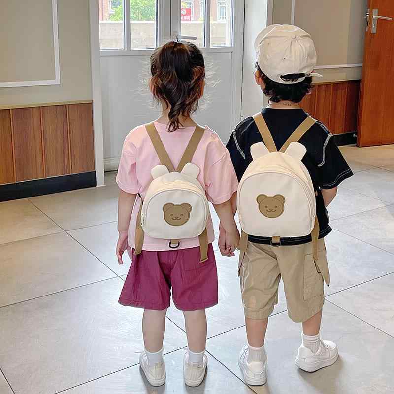 リュックサック キッズ 子供 幼稚園 通園 遠足 かわいい 動物柄 防水 軽量 大容量 熊 うさぎ トラ