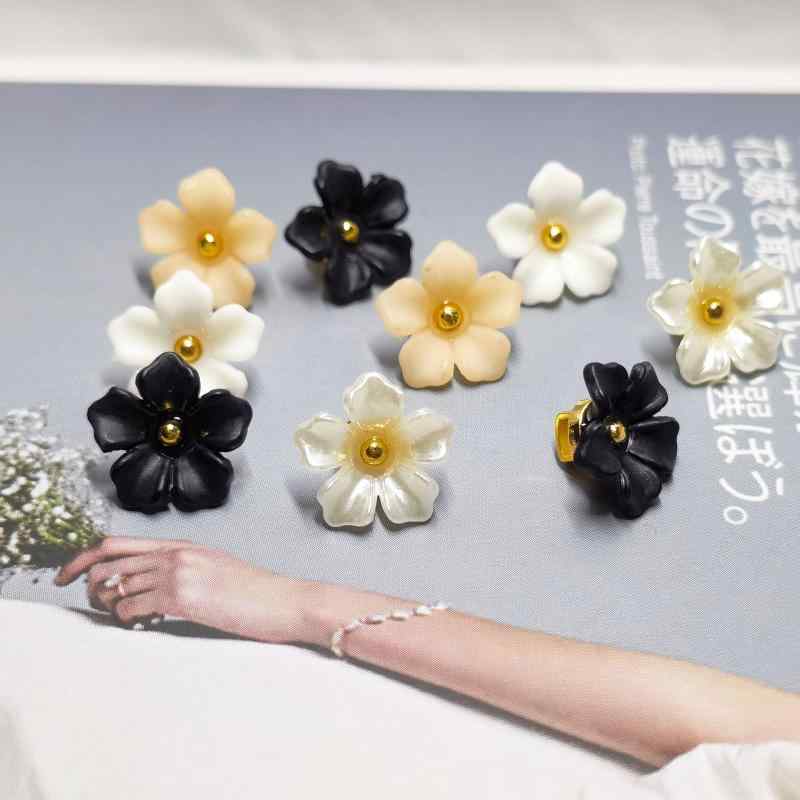 ボタン 子供服装飾ボタン 高脚 汎用 フラワーモチーフ プラスチック ニット セーター 帽子