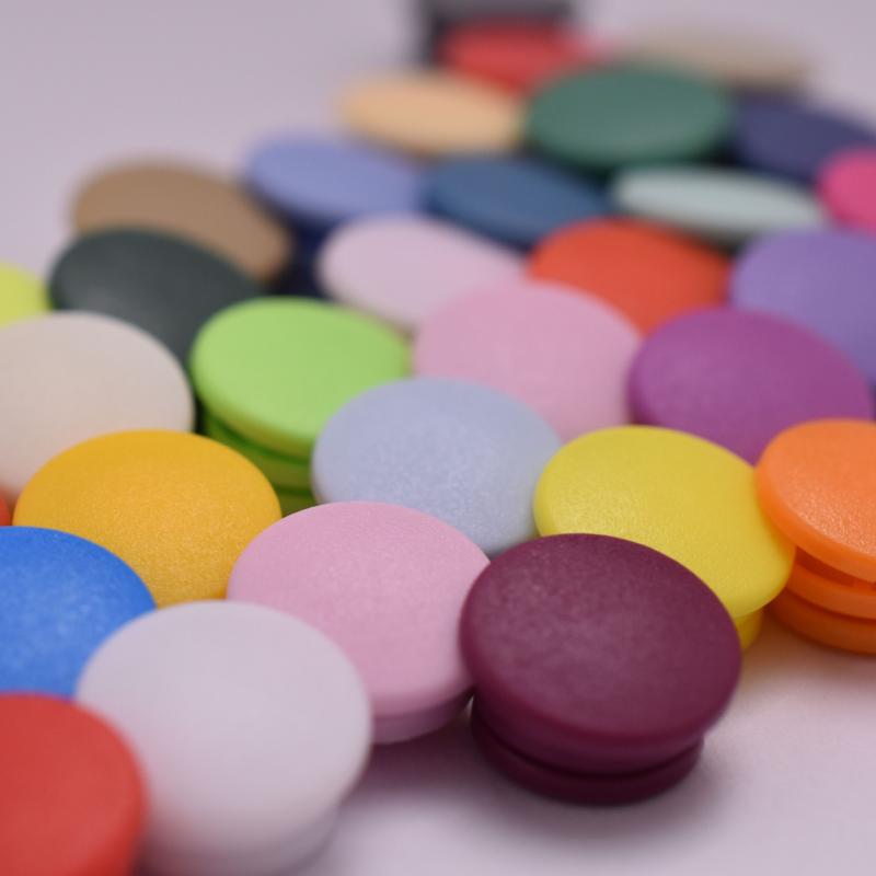 ボタン 子供服 レインコート ファイル袋 プラスチックボタン 樹脂製 T3 T5 T8 カラフル 多色 スナップ..