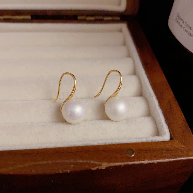 ピアス レディース シルバーカラー 淡水パール スプーンモチーフ スタッドピアス イヤリング 高級感 幾..