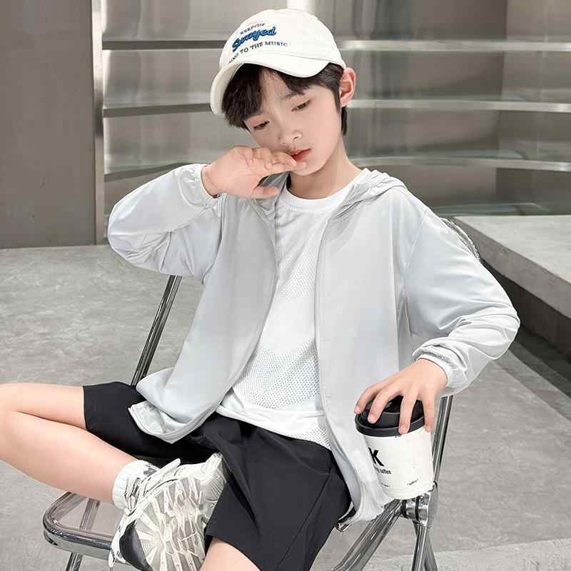 キッズ 男女兼用 接触冷感 UVカット パーカー 薄手 ナイロン 子供 日焼け止め 紫外線対策 130cm 140cm ..