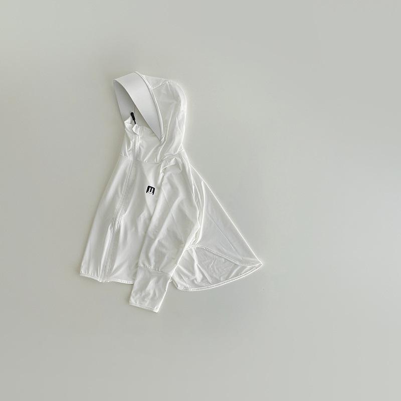 キッズ UVカットパーカー 男の子 女の子 接触冷感 薄手 ジャケット 子供用 ラッシュガード フード付き ..