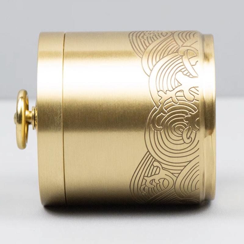 灰皿 車載 蓋付き 銅製 新中式 防臭 防塵 卓上 贈り物 光沢 菱形格子 五牛 五虎 万字 龍鳳 アップル 祥..