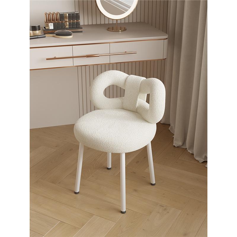 ドレッサー チェア 北欧風 メイクアップチェア 椅子 背もたれ付き デスクチェア 蝶々 姫系 かわいい コ..