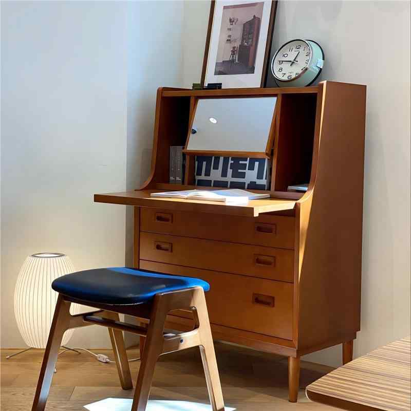 ドレッサー 実木 収納棚付き ミラーなし 化粧台 勉強机 デスク 北欧風 ニュージーランドパイン材 アメ..