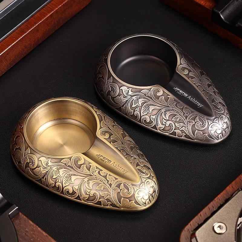 喫煙具 携帯灰皿 唐草模様 メタル シガーアッシュトレイ 葉巻 専用 メンズ 煙草 灰皿 アンティーク調 ..