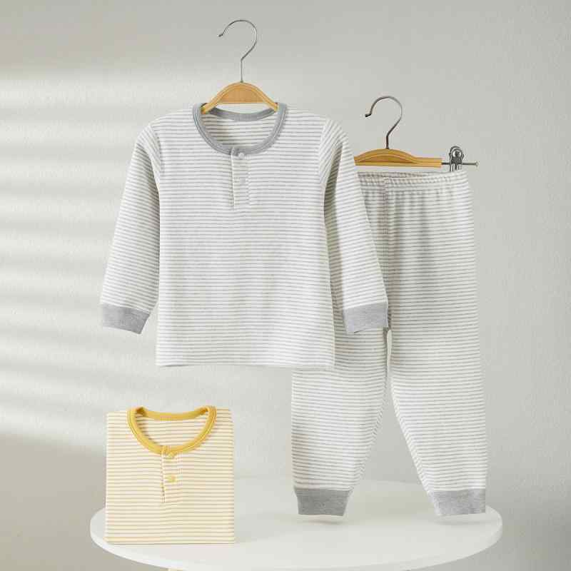 ・カテゴリ: 童内衣内裤・性別: 男女兼用・対象年齢: 新生児(0~1歳、80cm以下)・ネックライン: ラウンドネック・素材: 綿・生地加工: 柔らか加工・厚さ: 普通・柄: ストライプ・要素: セットアップ・主な素材: 綿95%・機能: 保温・色: 黄色, 灰色・適合身長: 80cm, 90cm, 100cm, 110cm, 120cm, 130cm・インナーウェアの種類: セットアップ