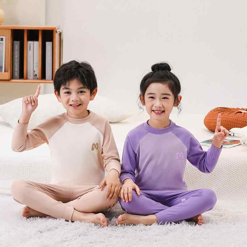 子供用インナー 上下セット 秋 冬 男の子 女の子 裏起毛 あったかインナー 長袖 高機能インナー 吸湿発熱 部屋着 パジャマ