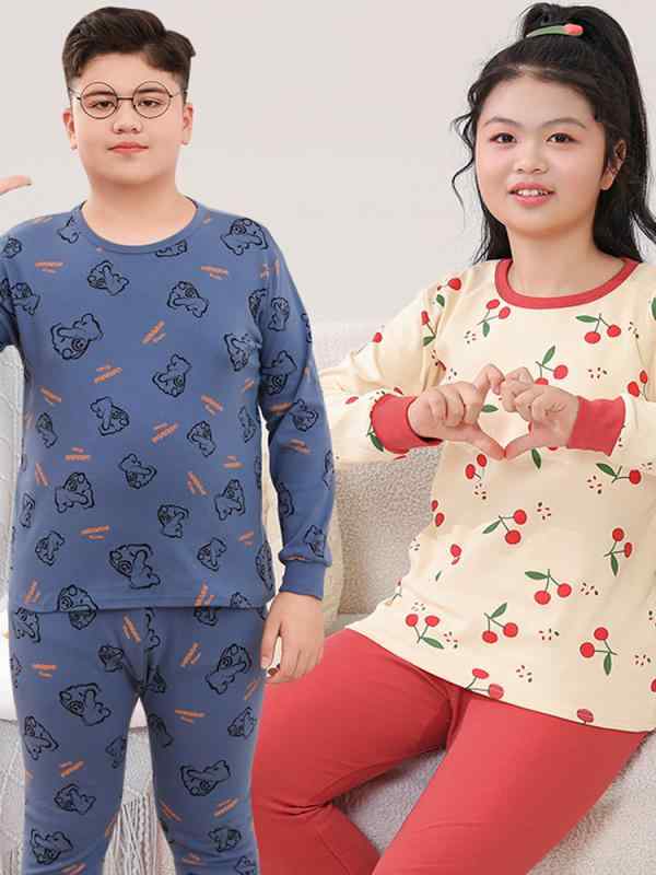 子供用肌着 キッズ 長袖パジャマ 上下セット 綿100％ 子供 男の子 女の子 裏起毛 あったか インナー 秋冬 スポーツ 普段使い 部屋着 グレー サッカー柄 宇宙飛行士柄 花柄 クマ柄 さくらんぼ柄 紺色 R 灰色 スポーツベア 緑色 スポーツドッグ