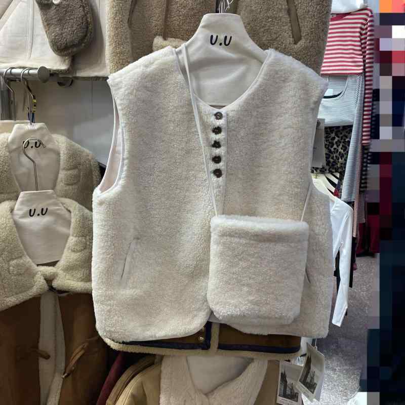 ベスト レディース 秋冬 重ね着 ショート丈 羊毛風 無地 ゆったり ラウンドネック ニットベスト 肩掛け..