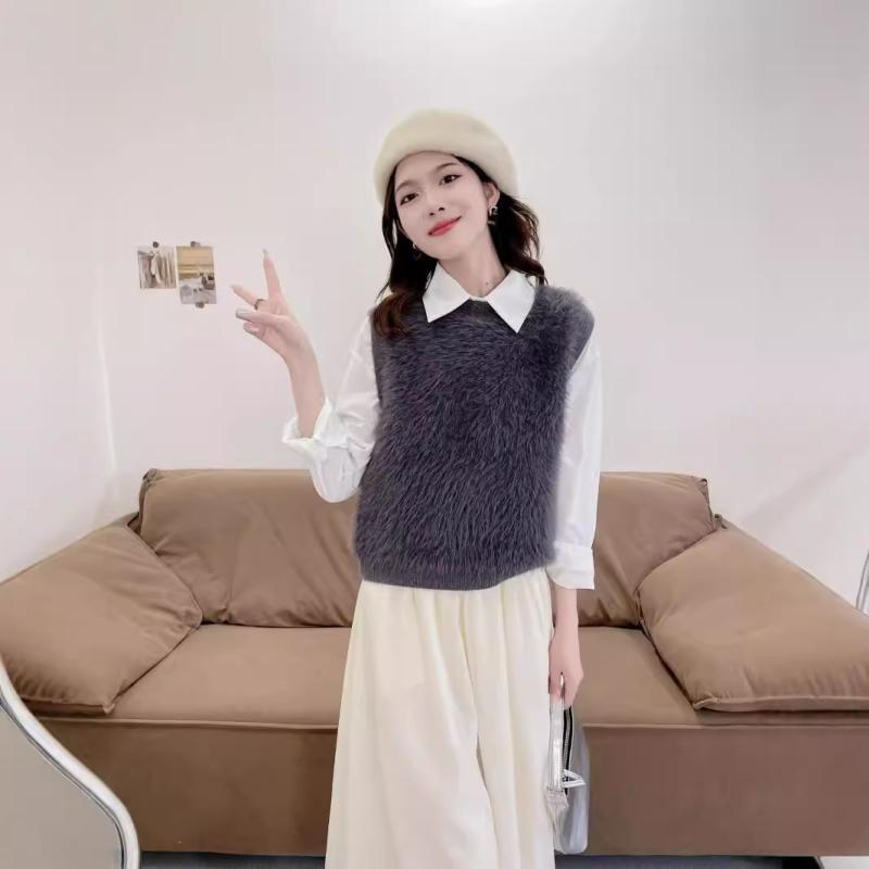 ニットベスト レディース 秋冬 韓国風 重ね着 ショート丈 フェイクファー ベスト ノースリーブ トップス チョッキ かわいい カジュアル オリーブグリーン グレー コーヒー色 ホワイト ベージュ(4)