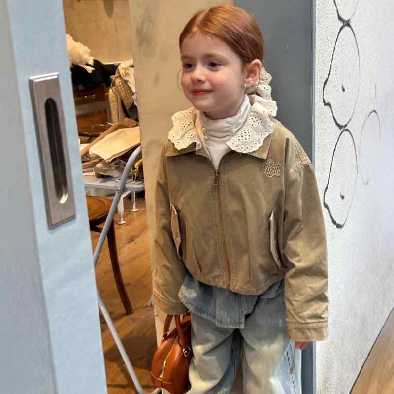 キッズ ジャケット 女の子 子供服 アウター ジャンパー ブルゾン 花柄レース 襟付き 綿100％ かわいい 裏地付き 90 100 110 120 130 140 150cm カーキ 酒 крас