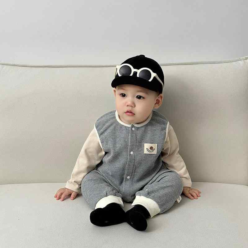ベビー服 春秋 セットアップ 上下セット 韓国風 男の子 カバーオール サロペット 2点セット 綿 75% 普段着 外出着 グレー ベージュ系