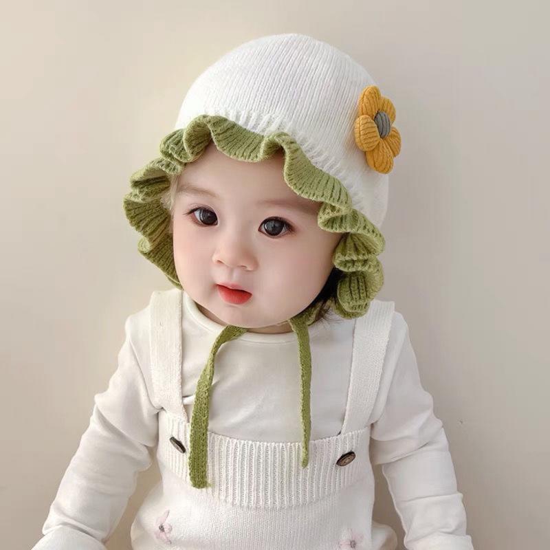 帽子 ベビー 赤ちゃん用 ニット帽 秋冬 保温 防風 女の子 花柄 フリル 0歳 1歳 2歳 3歳 ミルクホワイト..