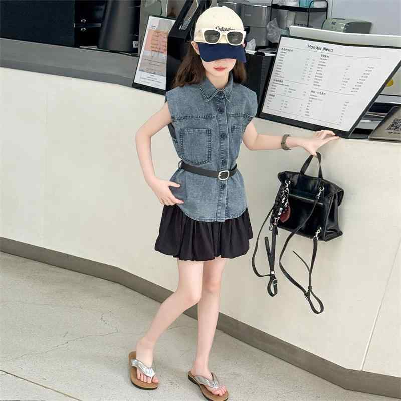 子供服 セットアップ 女の子 デニム ノースリーブ トップス 花柄 スカート 2点セット 夏物 カジュアル 普段使い