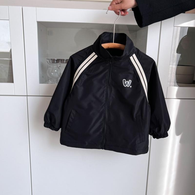 キッズ ジャケット 子供服 アウター 春秋 向け 男の子 カジュアル 黒色 撥水 防風 ジャンパー 3歳 4歳 5歳 6歳 7歳 8歳 小学生 ボーイズ 90cm 100cm 110cm 120cm 130cm 140cm 150cm 160cm