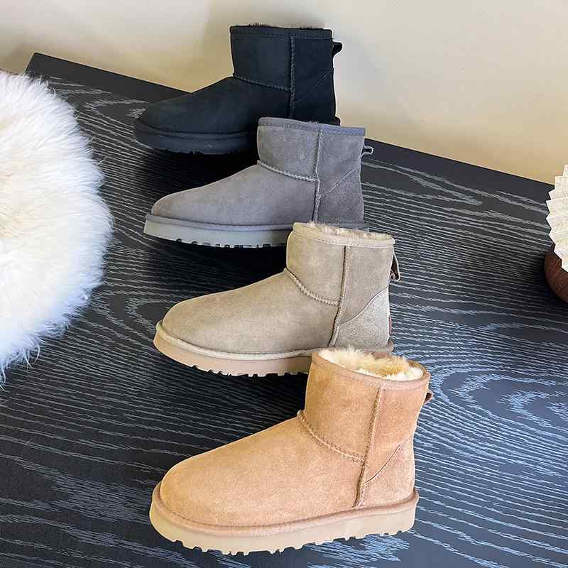 雪地ブーツ レディース 秋冬 ローカット 羊革 シープスキン フラットソール ぺたんこ あったか 防寒 暖か 滑り止め カジュアル 普段使い ショートブーツ 栗色 グレー ブラック ブラウン